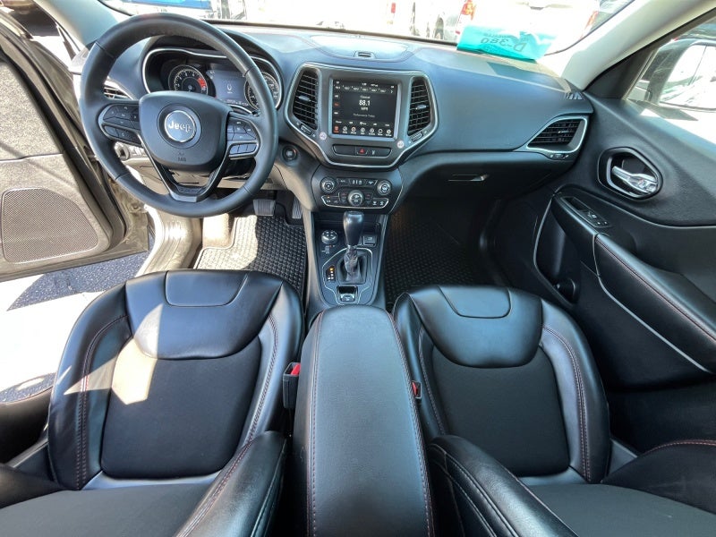 2022 Jeep Cherokee Trailhawk