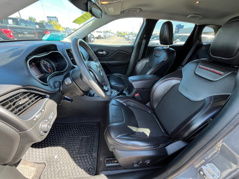 2022 Jeep Cherokee Trailhawk