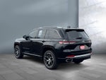 2022 Jeep Grand Cherokee Summit Reserve