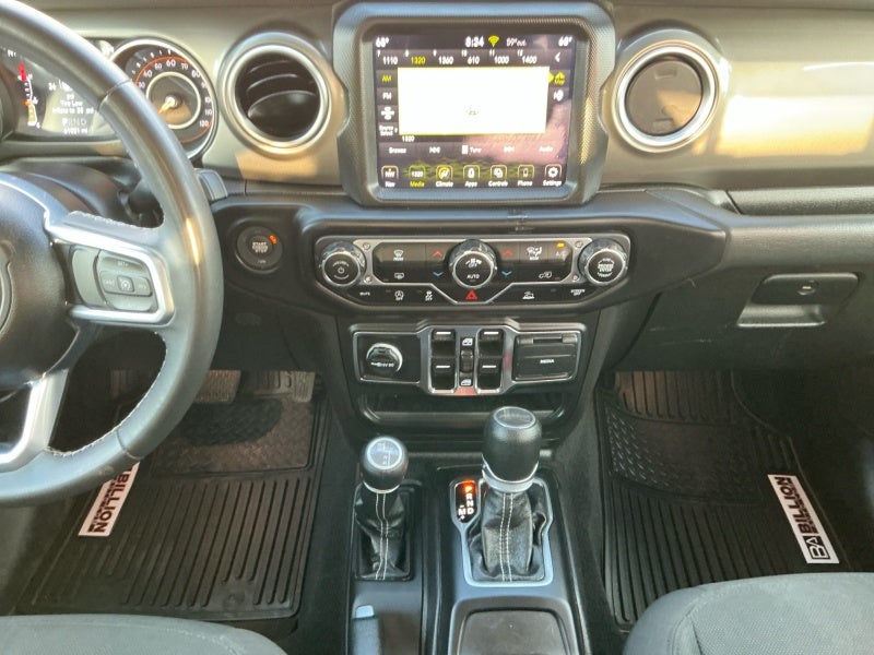 2023 Jeep Gladiator Overland