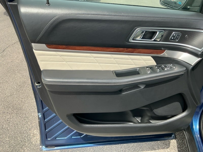 2016 Ford Explorer Platinum