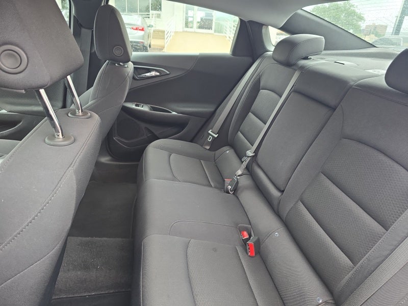 2025 Chevrolet Malibu 1LT - Photo 14