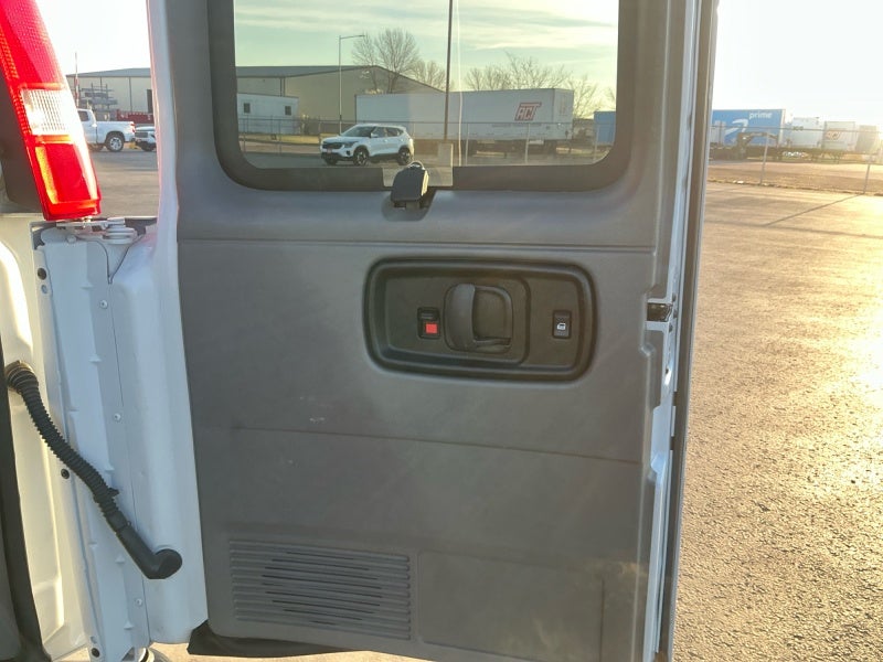 2024 Chevrolet Express Passenger LT