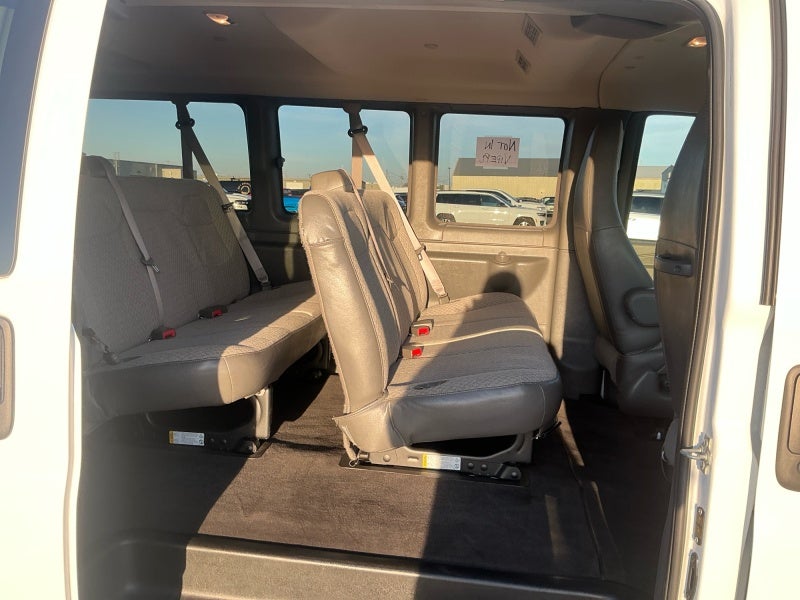 2024 Chevrolet Express Passenger LT