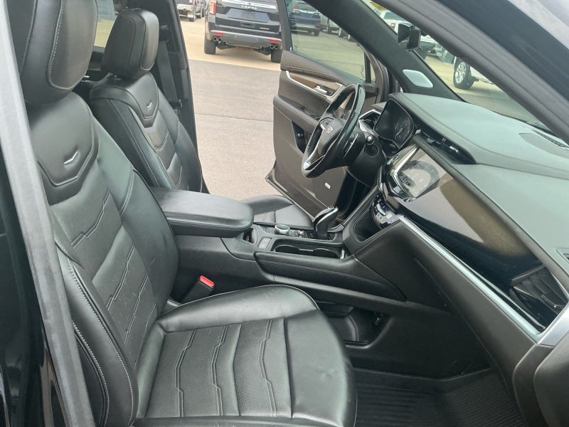 2021 Cadillac XT6 Sport