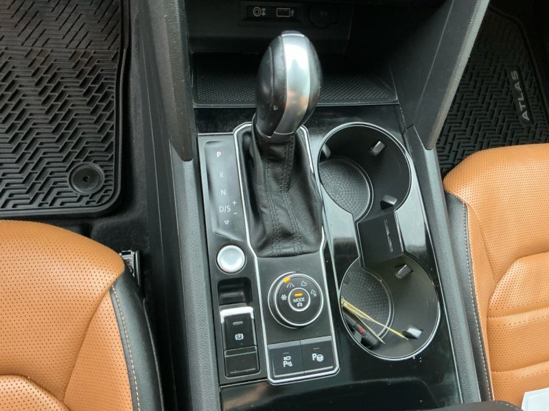 2018 Volkswagen Atlas 3.6L V6 SEL Premium