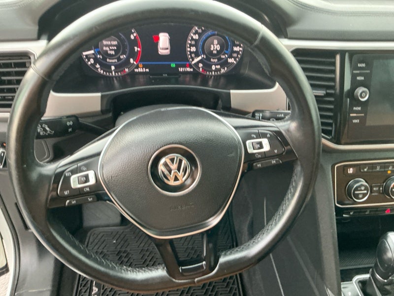 2018 Volkswagen Atlas 3.6L V6 SEL Premium