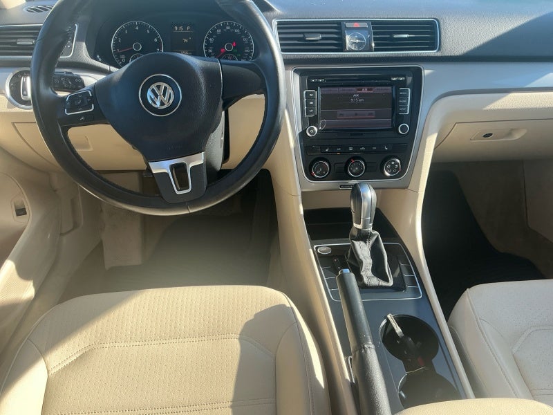 2015 Volkswagen Passat Limited Edition - Photo 13