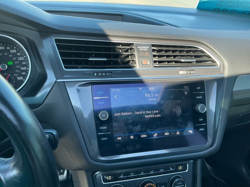 2021 Volkswagen Tiguan SE R-Line Black