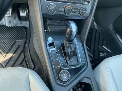 2021 Volkswagen Tiguan SE R-Line Black