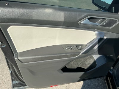 2021 Volkswagen Tiguan SE R-Line Black