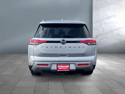 2022 Nissan Pathfinder Platinum