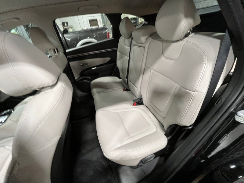 2023 Hyundai Tucson Limited - Photo 18
