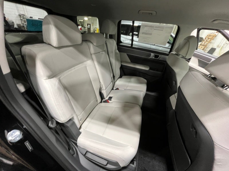 2027 Hyundai SANTA FE SE