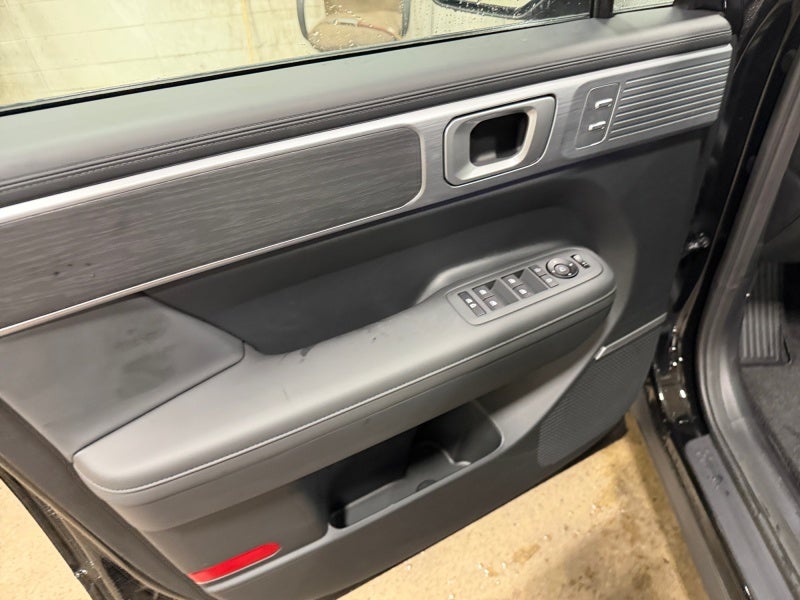 2027 Hyundai SANTA FE HYBRID Limited 6P