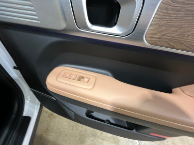 2027 Hyundai SANTA FE HYBRID Limited 6P