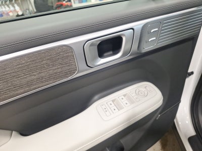 2027 Hyundai SANTA FE Limited 7P