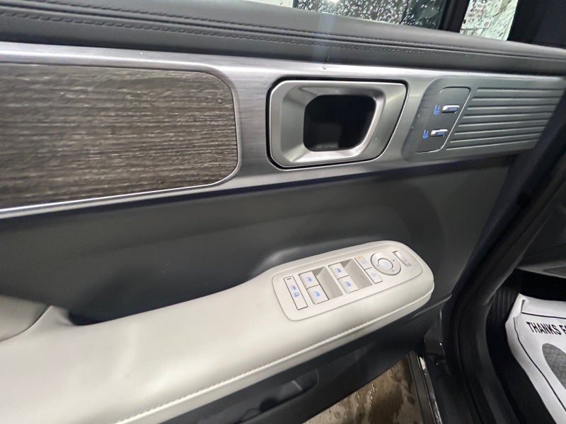 2027 Hyundai SANTA FE Limited 6P