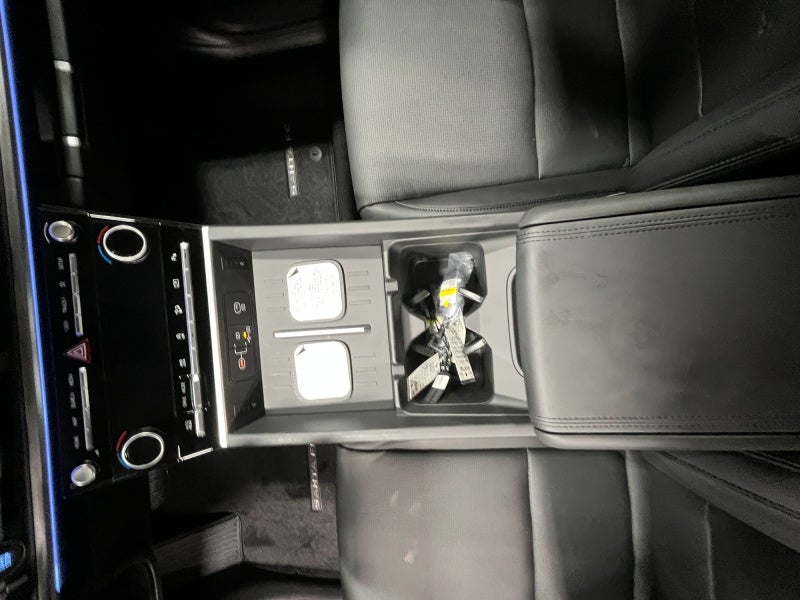 2027 Hyundai SANTA FE Limited 7P