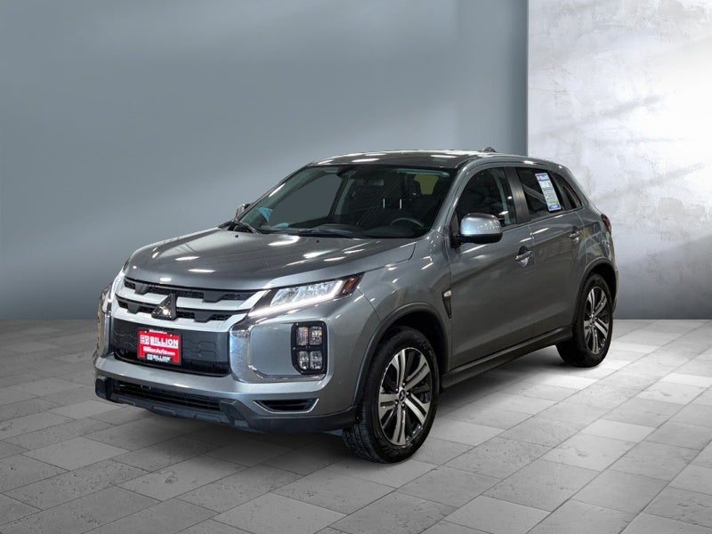 2025 Mitsubishi Outlander Sport 2.0 SE AWC CVT's photo