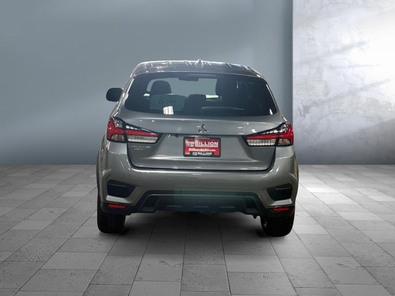2025 Mitsubishi Outlander Sport SE