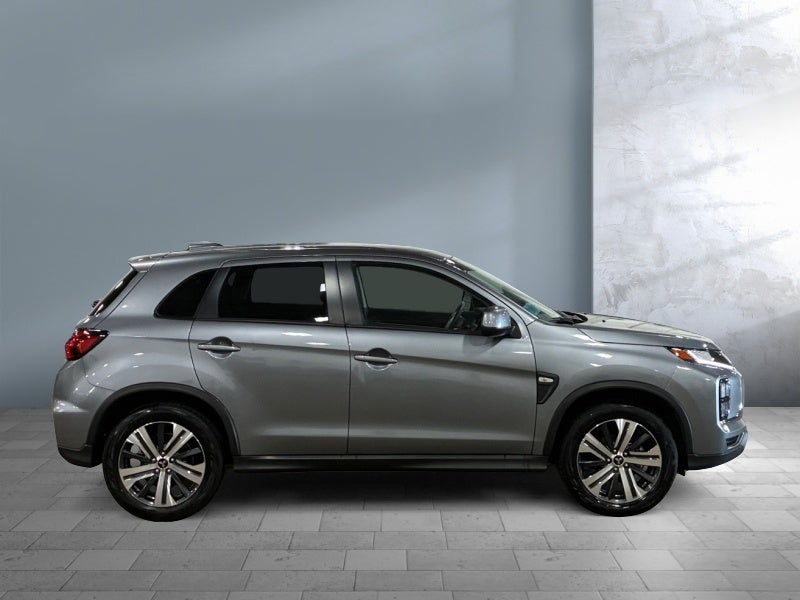 2025 Mitsubishi Outlander Sport SE