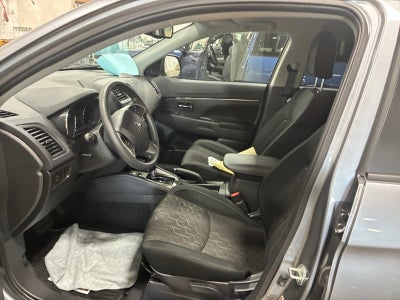 2025 Mitsubishi Outlander Sport SE