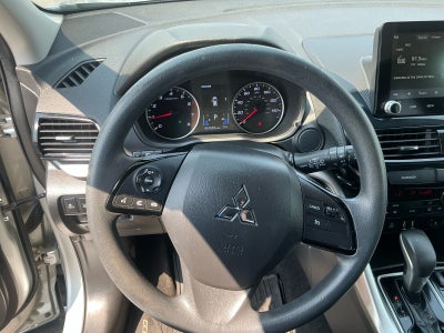 2022 Mitsubishi Eclipse Cross LE