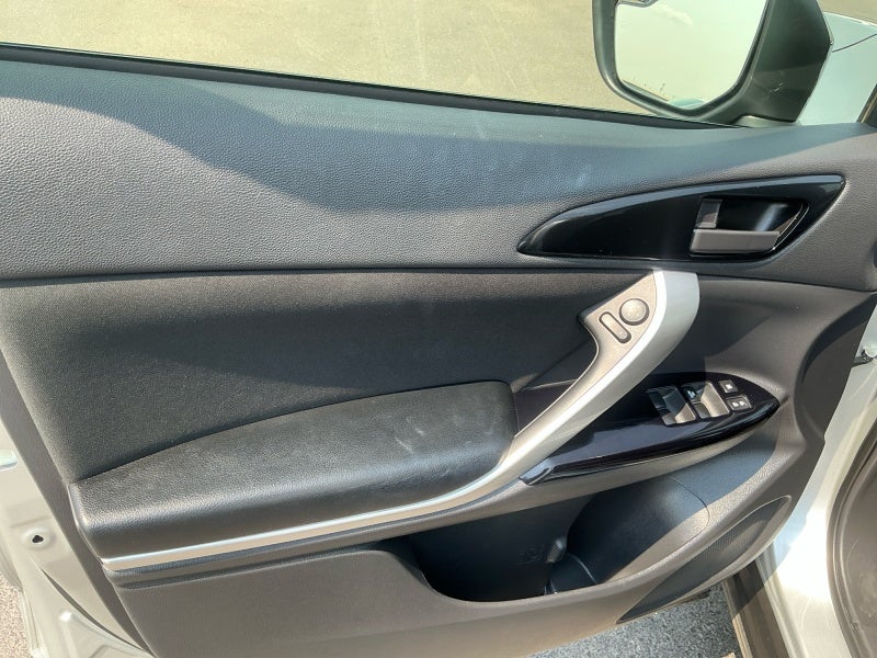 2022 Mitsubishi Eclipse Cross LE