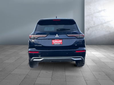 2025 Mitsubishi Outlander SE