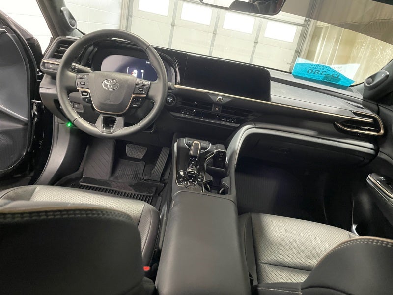 2024 Toyota Crown Limited