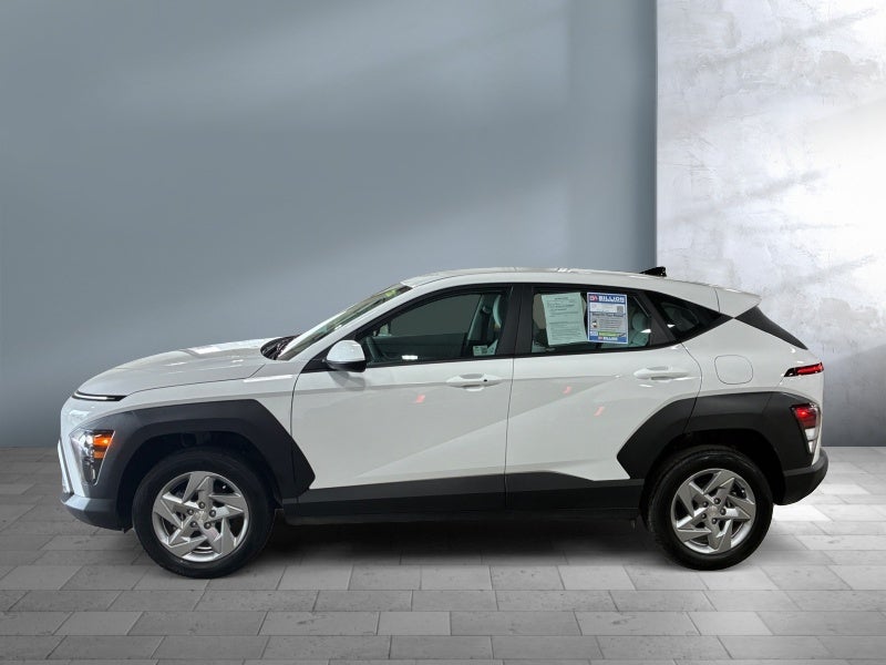 2025 Hyundai KONA SE