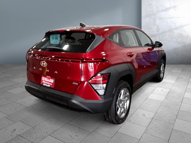 2026 Hyundai KONA SE