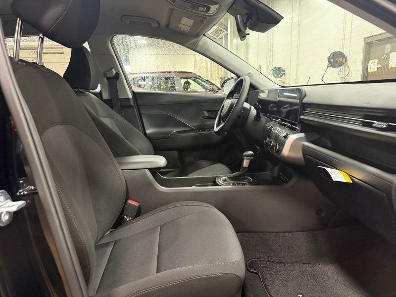 2027 Hyundai KONA SE