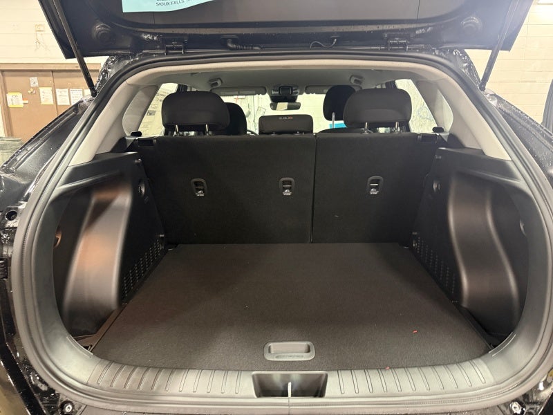 2027 Hyundai KONA SE