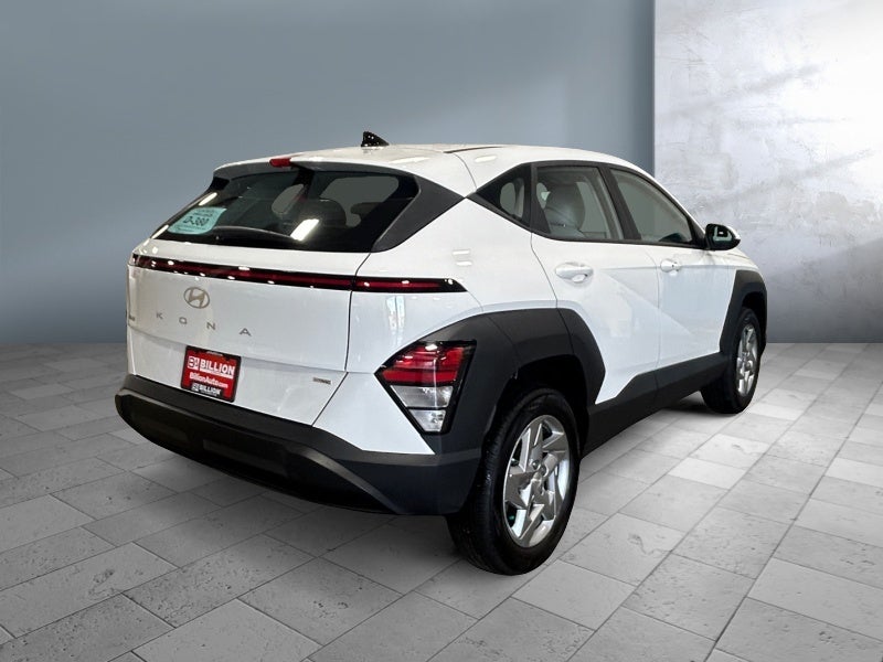 2024 Hyundai KONA SE