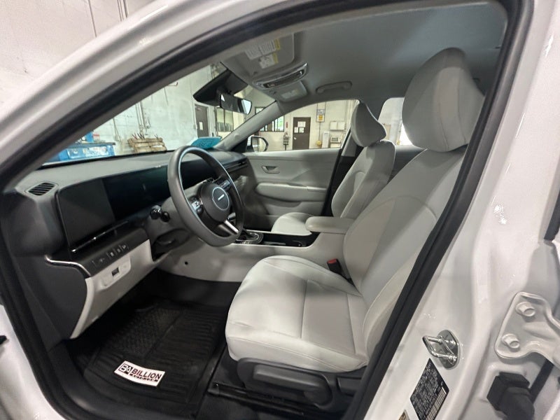 2024 Hyundai KONA SE