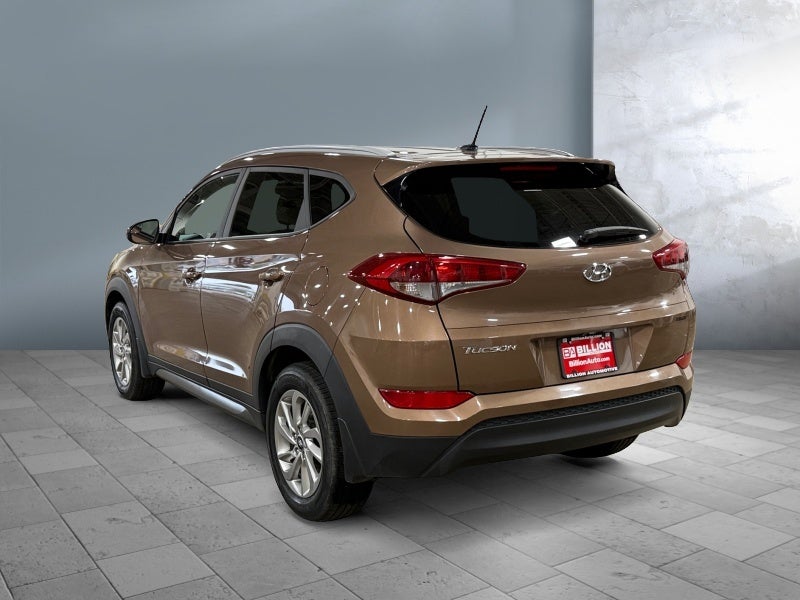 2016 Hyundai TUCSON SE