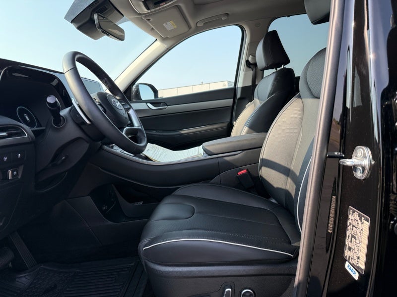 2025 Hyundai PALISADE SEL Premium