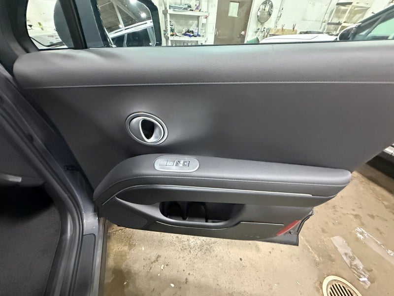 2027 Hyundai PALISADE SEL 8P