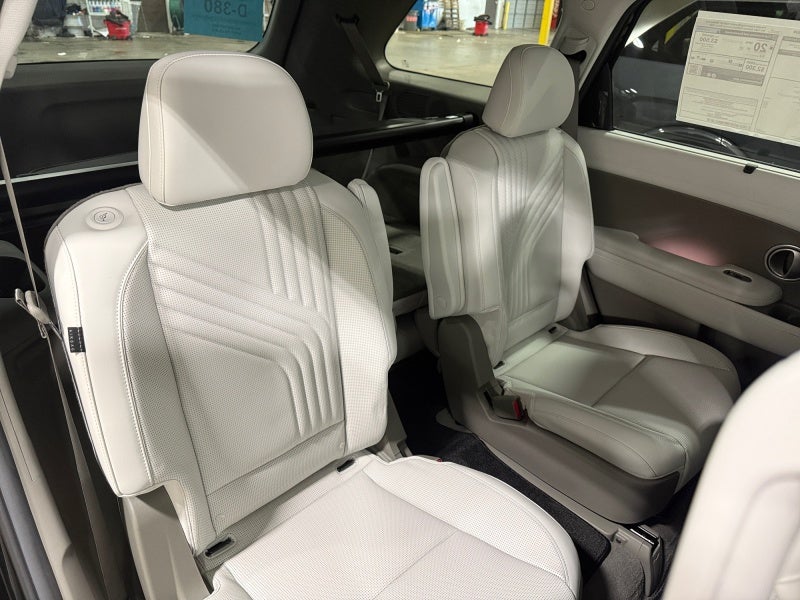 2027 Hyundai PALISADE SEL Premium 7P