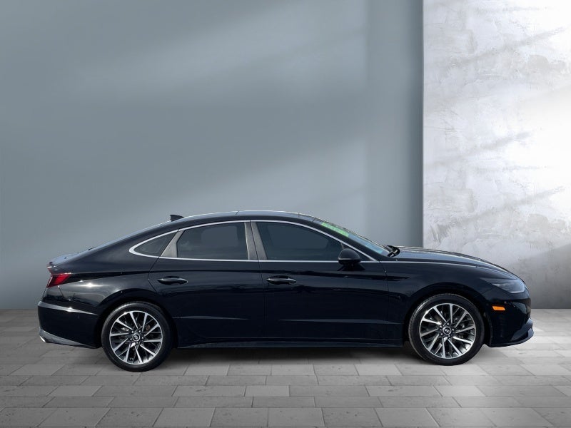 2023 Hyundai SONATA Limited