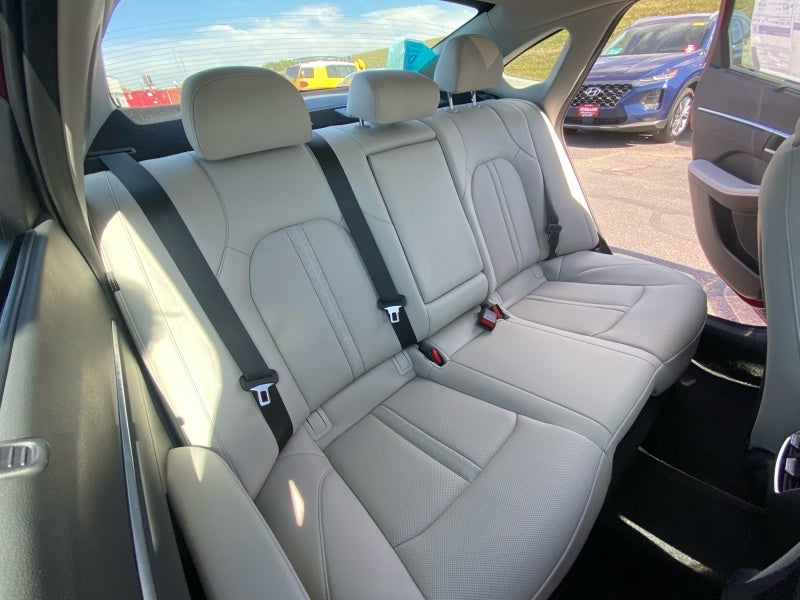 2025 Hyundai SONATA HYBRID Limited