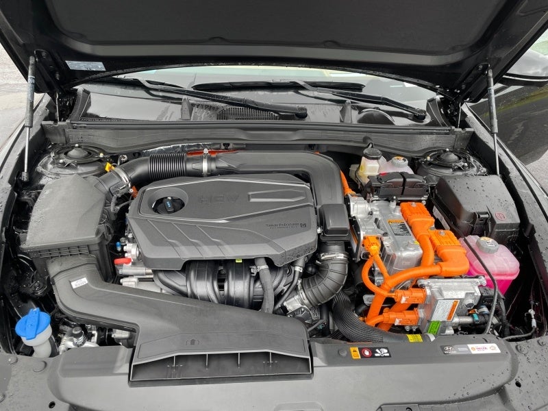 2025 Hyundai SONATA HYBRID Limited