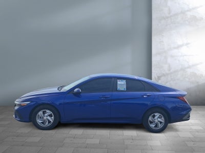 2025 Hyundai ELANTRA SE