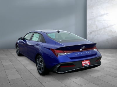 2025 Hyundai ELANTRA SEL Sport
