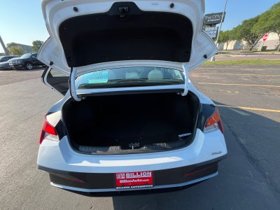 2026 Hyundai ELANTRA SEL Sport Plus