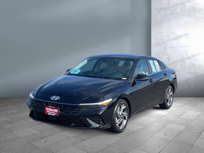 2025 Hyundai ELANTRA Limited