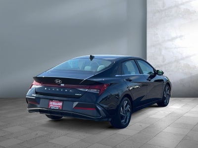 2025 Hyundai ELANTRA Limited