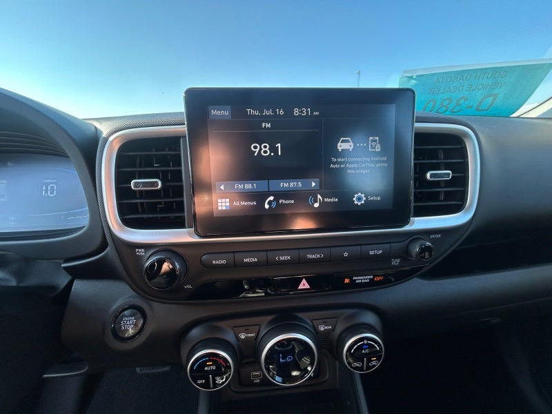2026 Hyundai VENUE SEL